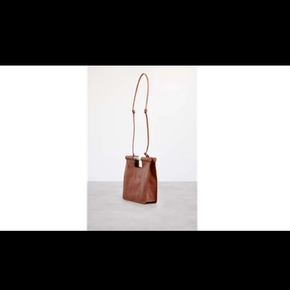 Beis The Crossbody in Cognac Croc - Picture 6 of 11